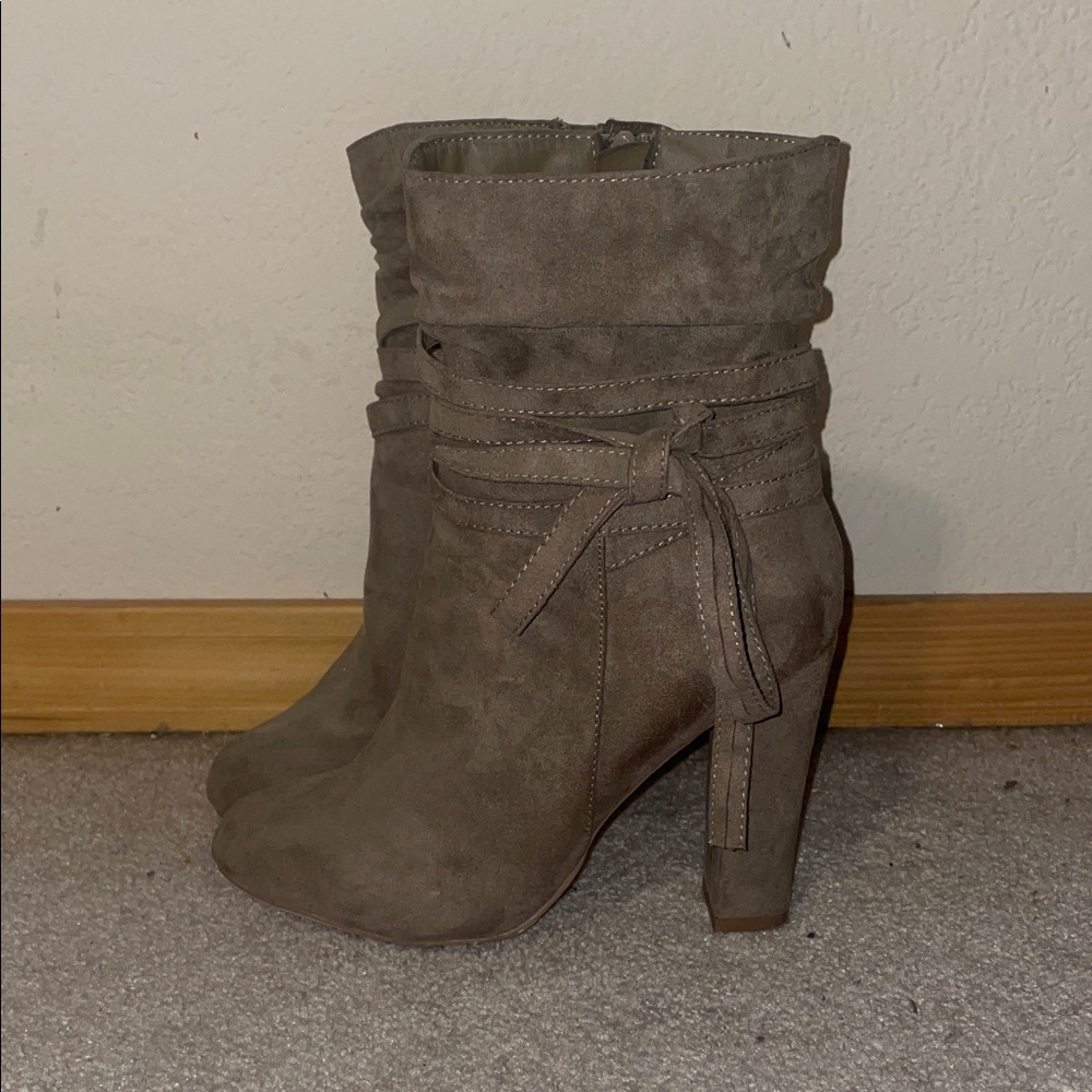 JustFab Stone Heeled Boots